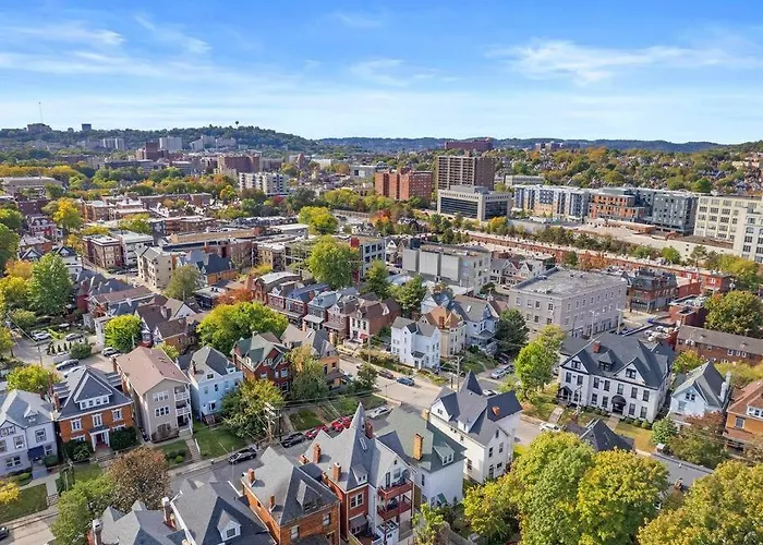 Shadyside, !1 Spacious & Modern 1 Bedroom With Parking